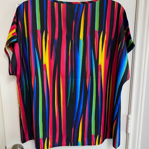 Brand new without tags ladies top - Picture 2 of 2